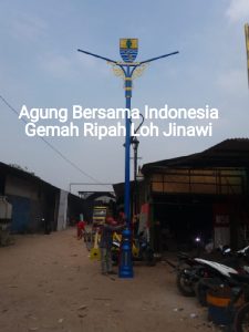 Tiang Lampu Jalan Kota Cirebon