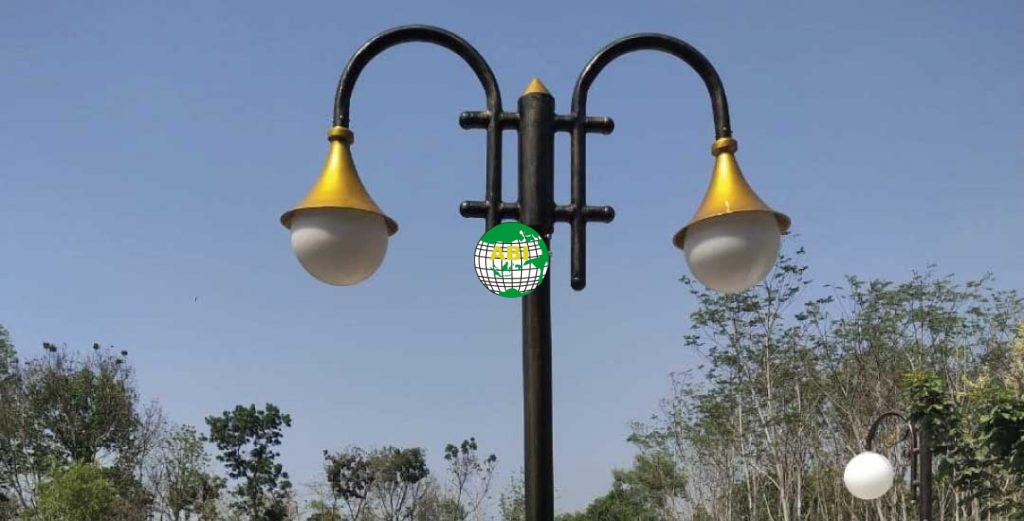 Aneka Ragam Tiang Lampu Unik