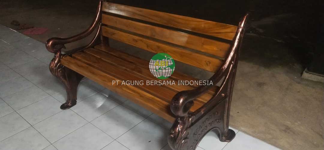 Jenis-Jenis Kursi Taman